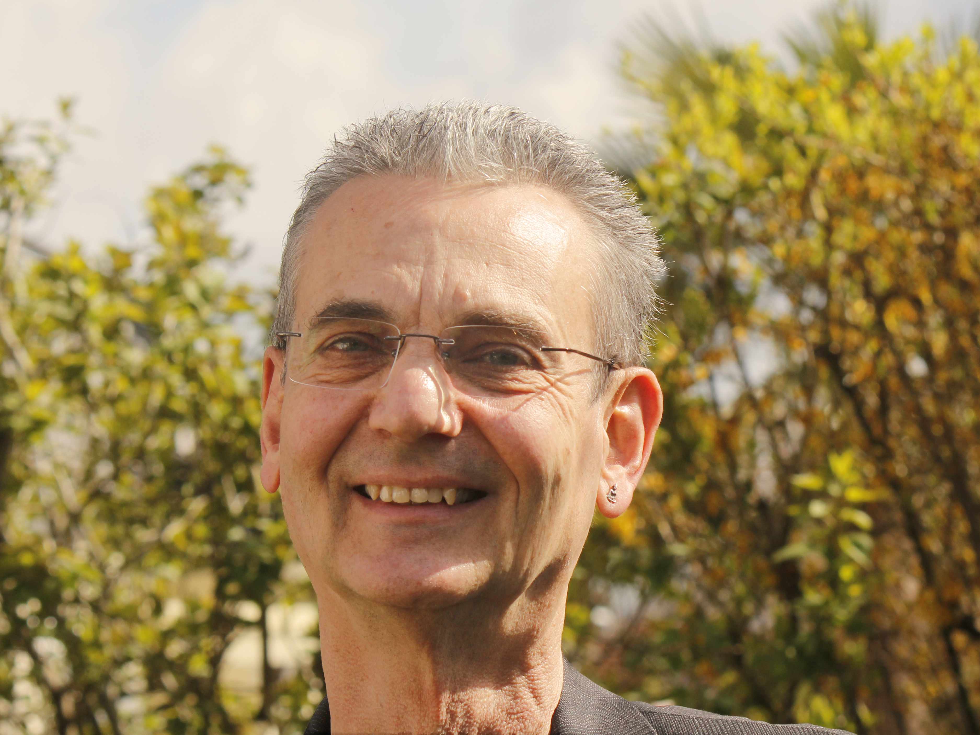 Dr. Peter Bettzieche – Portrait 3